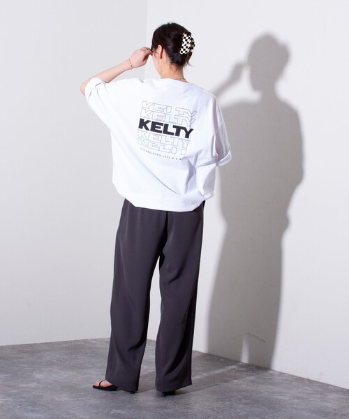 KELTY(ケルティ)の「【KELTY×GLOSTER】別注 バックタイポロゴT(Tシャツ/カットソー・メンズ・グレイッシュベージュ/ブラック/杢グレー/オフホワイト/チャコールグレー/ネイビー・S/M/L)」の8枚目の写真