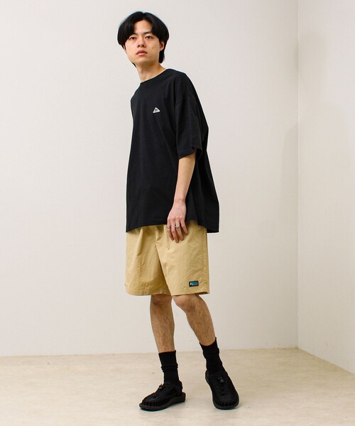 KELTY(ケルティ)の「【KELTY×GLOSTER】別注 バックタイポロゴT(Tシャツ/カットソー・メンズ・グレイッシュベージュ/ブラック/杢グレー/オフホワイト/チャコールグレー/ネイビー・S/M/L)」の20枚目の写真