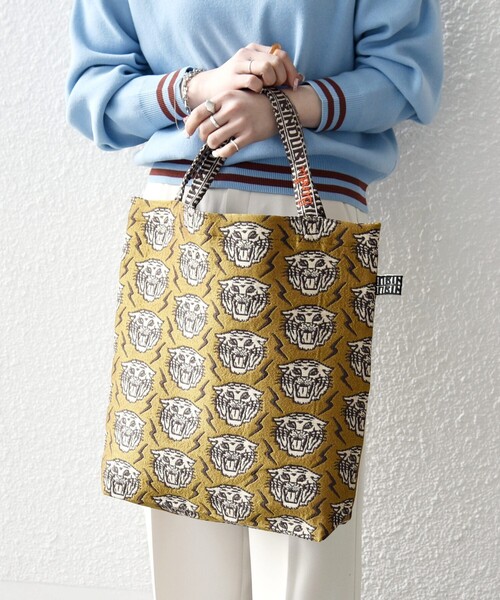 BINDU（ビンドゥー）の「BINDU: A4 デザイン ジャカード トート バッグ（トートバッグ・レディース・キャメル/ブルー/グリーン・ONE SIZE）」の5枚目の写真