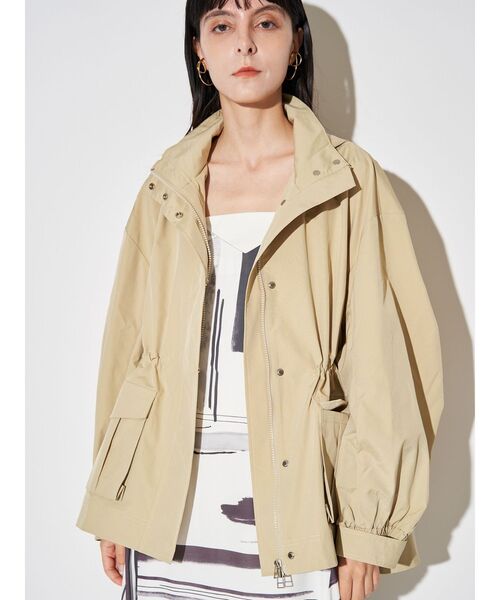 ELENDEEK(エレンディーク)の「ドローストリングマウンテンパーカー(ブルゾン・レディース・イエロー/オフホワイト/ブラウン・FREE)」の3枚目の写真