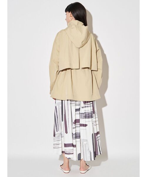 ELENDEEK(エレンディーク)の「ドローストリングマウンテンパーカー(ブルゾン・レディース・イエロー/オフホワイト/ブラウン・FREE)」の17枚目の写真