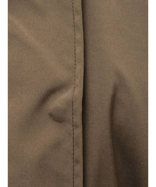 ELENDEEK(エレンディーク)の「ドローストリングマウンテンパーカー(ブルゾン・レディース・イエロー/オフホワイト/ブラウン・FREE)」の5枚目の写真