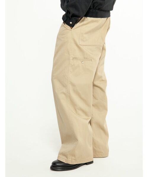 SimplyComplicated(シンプリーコンプリケイテッド)の「SimplyComplicated/シンプリーコンプリケイテッド LF WORK PANTS(その他パンツ・メンズ・ベージュ・1)」の2枚目の写真