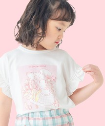 la poche biscuit（ラポシェビスキュイ）の「袖フリル & お花と女の子プリントTシャツ（Tシャツ/カットソー）」