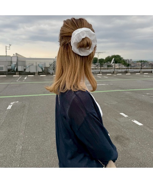 Flugge（フラッジー）の「シアービスチェ&シュシュset（ベスト・レディース・グレー/ホワイト・FREE）」の13枚目の写真