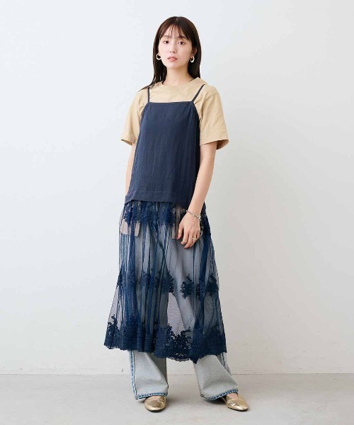 mensha!(メンシャ)の「mensha! ヴィンテージライクなチュールレースとガーゼのキャミワンピース(ワンピース・レディース・イエロー/ホワイト/オレンジ/ネイビー・MP/M/L/LL/3L)」の2枚目の写真