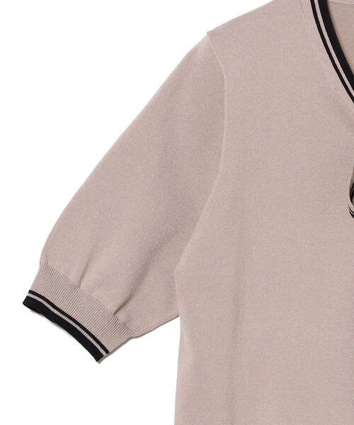 BEAMS HEART(ビームスハート)の「配色 ボウタイ プルオーバー(Tシャツ/カットソー・レディース・ホワイト/ネイビー/ベージュ・FREE)」の18枚目の写真