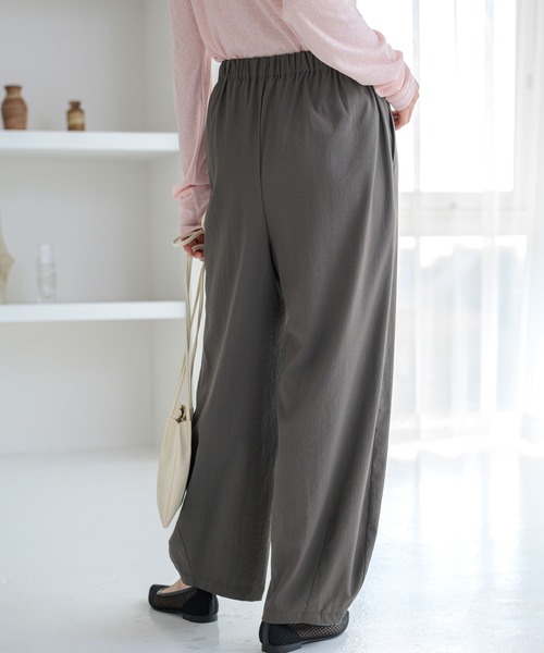 BELLUNA PLUS(ベルーナ)の「サラリ快適ビンテージカーブパンツ股下66cm(その他パンツ・レディース・ベージュ/チャコール/オフホワイト/ピンク・MEDIUM/LARGE/X-LARGE/SMALL)」の5枚目の写真