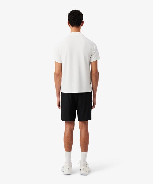 LACOSTE(ラコステ)の「撥水 サイドライン ダイヤモンドタフタショーツ(その他パンツ・メンズ・ブラック・5/3/4)」の3枚目の写真