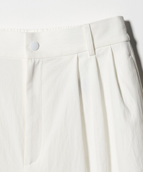 UNITED ARROWS（ユナイテッドアローズ）の「ツイル ダブルタック イージーパンツ OFF WHITE（その他パンツ・レディース・オフホワイト・34/36/38）」の13枚目の写真