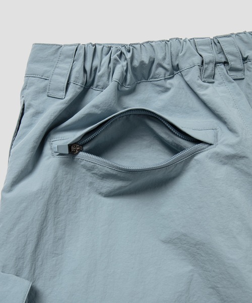 BBLD(ビービーエルディー)の「NYLON PANTS(その他パンツ・メンズ・ブルー/ブラック/グリーン・XL/L/M)」の8枚目の写真