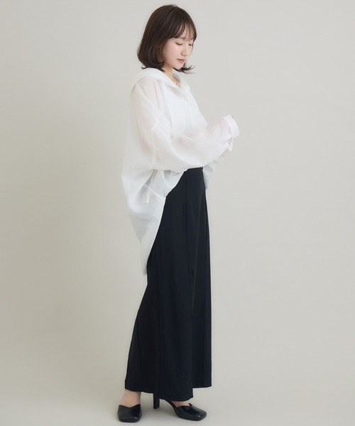 RU.TI.LE（ルチル）の「【RU.TI.LE】フード付きビッグシャツ（シャツ/ブラウス・レディース・ホワイト/グレー・MEDIUM）」の8枚目の写真