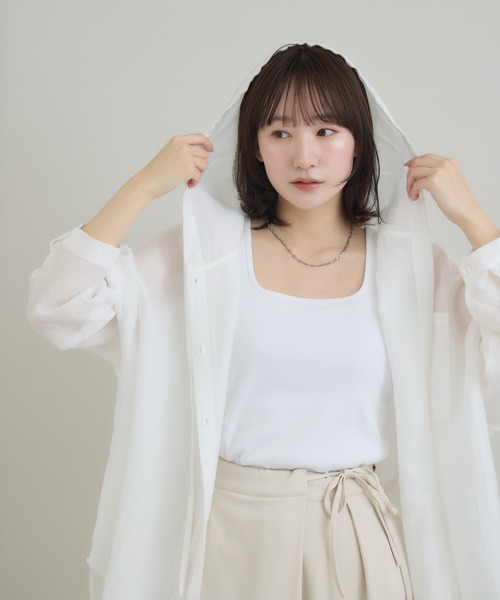RU.TI.LE（ルチル）の「【RU.TI.LE】フード付きビッグシャツ（シャツ/ブラウス・レディース・ホワイト/グレー・MEDIUM）」の14枚目の写真