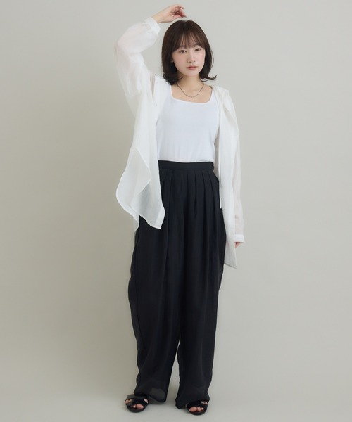 RU.TI.LE（ルチル）の「【RU.TI.LE】フード付きビッグシャツ（シャツ/ブラウス・レディース・ホワイト/グレー・MEDIUM）」の9枚目の写真