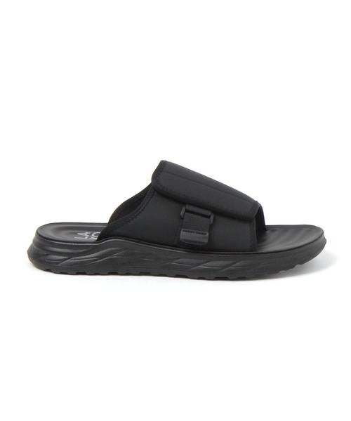 LAKOLE（ラコレ）の「バックルスライドサンダル / 644867（サンダル・メンズ・ブラック・MEDIUM/LARGE）」の3枚目の写真