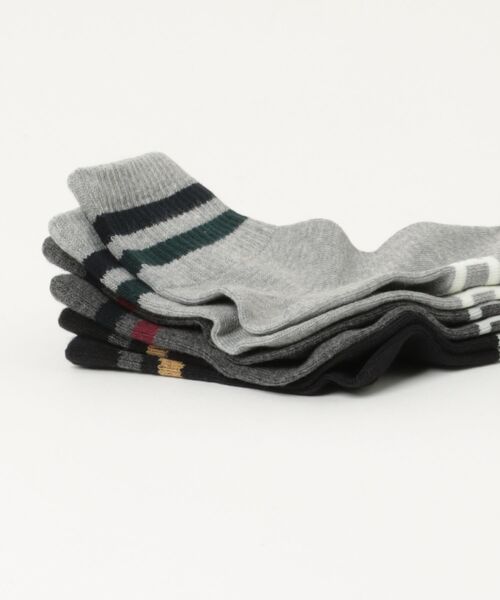 HANES(ヘインズ)の「【HANES/ヘインズ】ノンパイル クォーターレングスラインソックス 3足組 スケーター ストリート スポーツミックス 通学 デイリー ユニセックス(ソックス/靴下・メンズ・グレー/オフホワイト・SMALL/MEDIUM)」の3枚目の写真