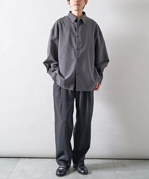 CRAFT STANDARD BOUTIQUE(クラフトスタンダードブティック)の「バルーンスリーブシャツ(シャツ/ブラウス・メンズ・グレー/ブラック・L/M)」の6枚目の写真