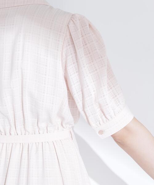 NATURAL BEAUTY BASIC(ナチュラルビューティーベーシック)の「シャドーチェックカシュクールワンピース(ワンピース・レディース・ネイビー/ラベンダー/ベージュ・P/S/MEDIUM)」の7枚目の写真