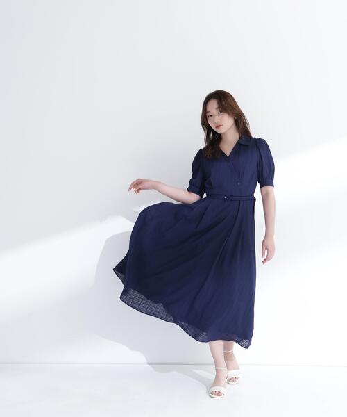 NATURAL BEAUTY BASIC(ナチュラルビューティーベーシック)の「シャドーチェックカシュクールワンピース(ワンピース・レディース・ネイビー/ラベンダー/ベージュ・P/S/MEDIUM)」の15枚目の写真