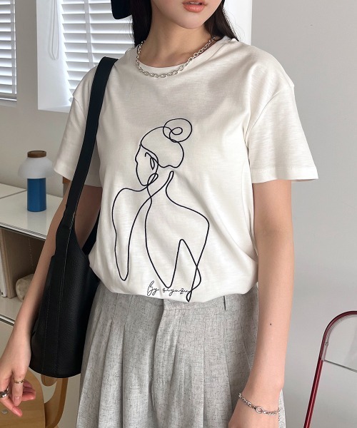 Rejoule(リジュール)の「ラインアート刺繍 ニュアンスTEE(Tシャツ/カットソー・レディース・ホワイト/グレー/チャコールグレー・FREE)」の5枚目の写真