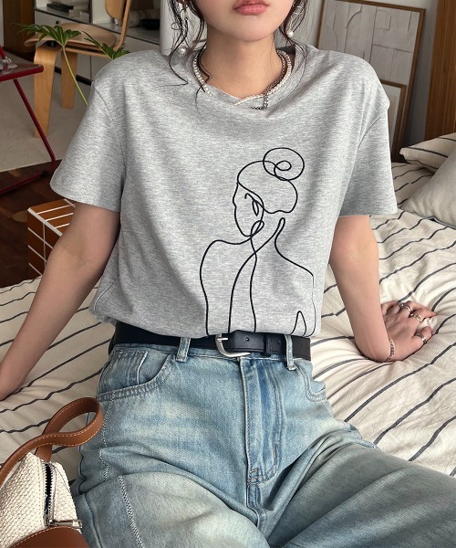 Rejoule(リジュール)の「ラインアート刺繍 ニュアンスTEE(Tシャツ/カットソー・レディース・ホワイト/グレー/チャコールグレー・FREE)」の11枚目の写真
