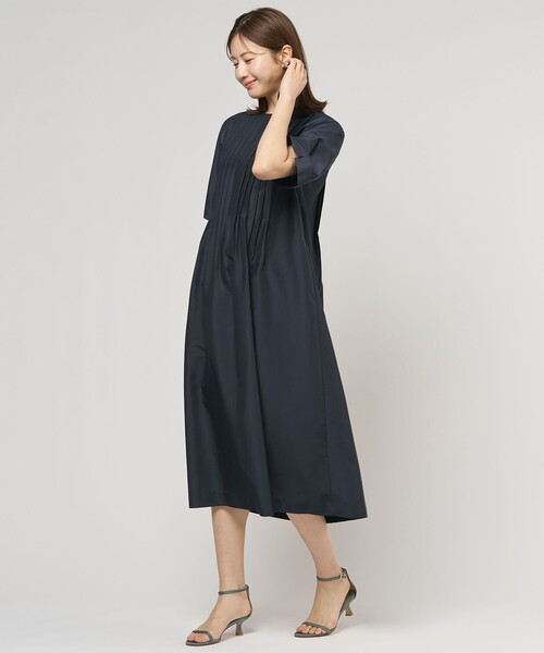 J.PRESS(ジェイプレス)の「エアリースパンボイル ワンピース(ワンピース・レディース・ベージュ系/ネイビー系/グレー系・T15/T13)」の6枚目の写真