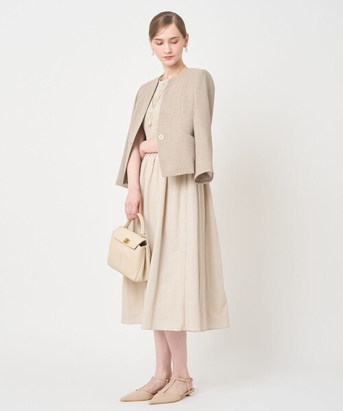 ANAYI(アナイ)の「カラミリネンライクノーカラー ジャケット〈セットアップ対応商品〉(ノーカラージャケット・レディース・ホワイト/ネイビー/ベージュ・38/36/34)」の12枚目の写真