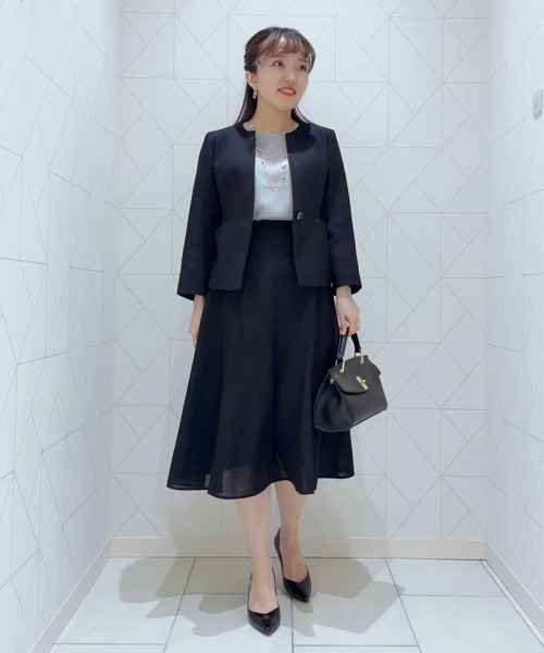 ANAYI(アナイ)の「カラミリネンライクノーカラー ジャケット〈セットアップ対応商品〉(ノーカラージャケット・レディース・ホワイト/ネイビー/ベージュ・38/36/34)」の4枚目の写真