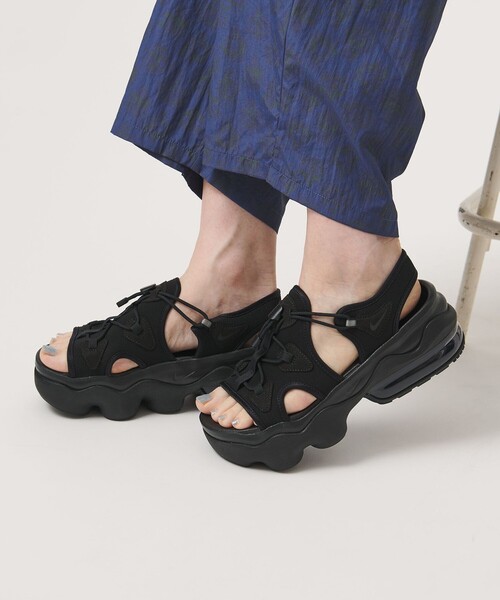 NIKE(ナイキ)の「【WEB限定】<NIKE>ウィメンズ エアマックス ココ サンダル(サンダル・レディース・ブラック/ナチュラル・24cm/23cm/25cm)」の6枚目の写真