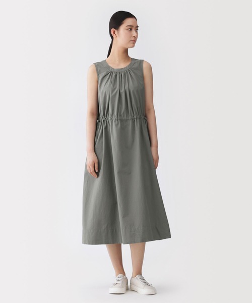 MUJI Labo（ムジラボ）の「〔MUJI Labo〕婦人　和紙混高密度ポプリン　ノースリーブギャザーワンピース（ワンピース・レディース・ライトグレー/ブラック/グレー・S/M/L/XL）」の3枚目の写真