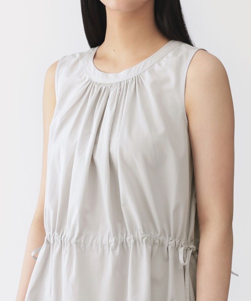 MUJI Labo（ムジラボ）の「〔MUJI Labo〕婦人　和紙混高密度ポプリン　ノースリーブギャザーワンピース（ワンピース・レディース・ライトグレー/ブラック/グレー・S/M/L/XL）」の10枚目の写真