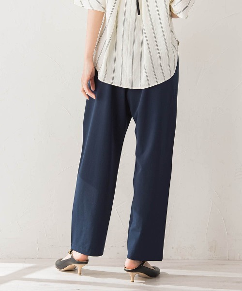 Droite lautreamont（ドロワットロートレアモン）の「CICA配合サークルストレッチテーパードパンツ（その他パンツ・レディース・ネイビー/ベージュ/ブラック・S/M）」の16枚目の写真