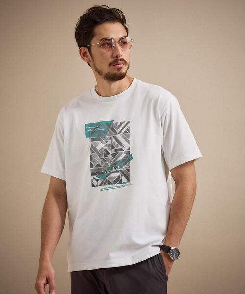 TAKEO KIKUCHI(タケオキクチ)の「モノクロタイルTシャツ(Tシャツ/カットソー・メンズ・ライトベージュ/ブラック/ホワイト・04/02/03)」の1枚目の写真