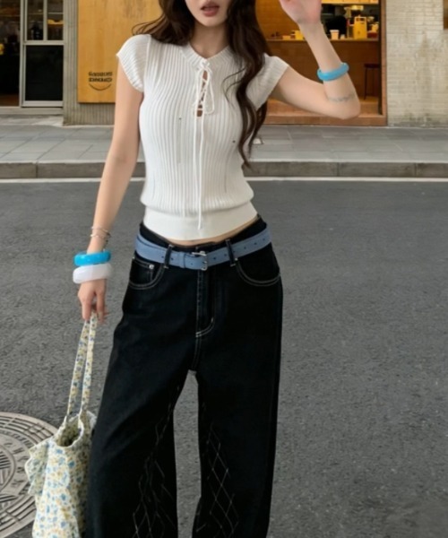 Vipoa(ヴィポア)の「race-up short sleeve knit(ニット/セーター・レディース・ブルー/ホワイト/ブラック・FREE)」の14枚目の写真