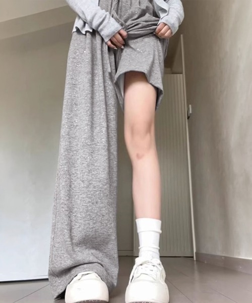 Miniministore（ミニミニストア）の「キラキララメスウェットパンツハイウエスト（その他パンツ・レディース・ダークグレー/ベージュ/ライトグレー/ブラック・FREE）」の15枚目の写真