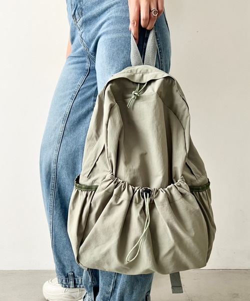 wears（ウェアーズ）の「【A4収納可】軽量ドローコードポケットバックパックリュック（バックパック/リュック・レディース・ブラック/ベージュ/カーキ・FREE）」の15枚目の写真