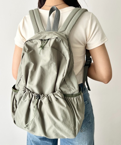 wears（ウェアーズ）の「【A4収納可】軽量ドローコードポケットバックパックリュック（バックパック/リュック・レディース・ブラック/ベージュ/カーキ・FREE）」の22枚目の写真