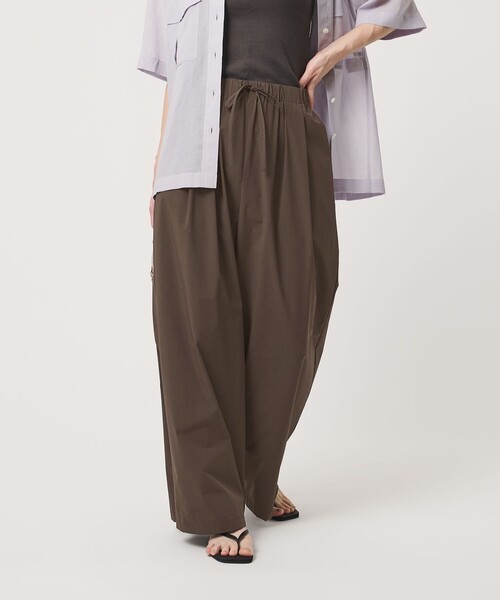 BEAUTY&YOUTH UNITED ARROWS(ビューティーアンドユースユナイテッドアローズ)の「360°MASTER ICE ワイド イージーパンツ UVカット 接触冷感 防シワ はっ水 ウォッシャブル(その他パンツ・レディース・ブラック/モカ/ダークブラウン・XS/S/M)」の10枚目の写真