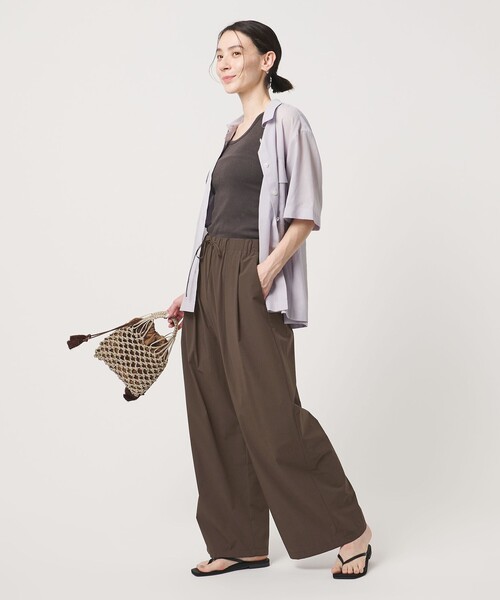 BEAUTY&YOUTH UNITED ARROWS(ビューティーアンドユースユナイテッドアローズ)の「360°MASTER ICE ワイド イージーパンツ UVカット 接触冷感 防シワ はっ水 ウォッシャブル(その他パンツ・レディース・ブラック/モカ/ダークブラウン・XS/S/M)」の12枚目の写真