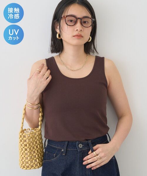 AMERICAN HOLIC(アメリカンホリック)の「【接触冷感・UVカット】Uネックタンクトップ(タンクトップ・レディース・ブラウン/オフホワイト/ブラック/チャコールグレー・L/M)」の4枚目の写真