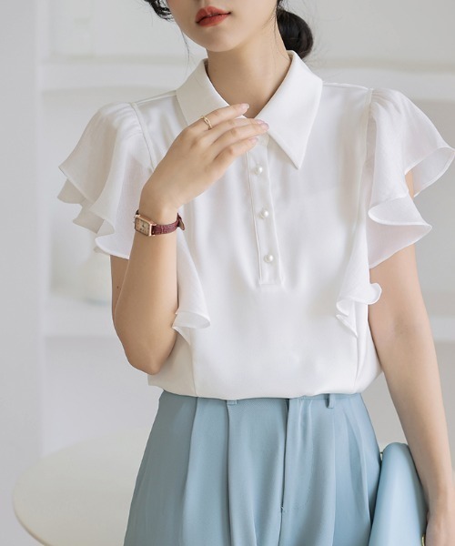 AMAJI（アマジ）の「シフォン フリル ドールカラー フレアスリーブ シャツ（シャツ/ブラウス・レディース・ホワイト・LARGE/MEDIUM/SMALL/X-LARGE）」の5枚目の写真