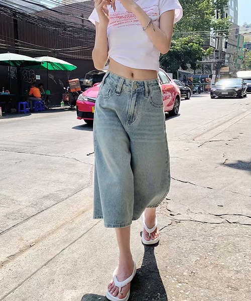 MAISON DE THERESE（メゾン ド テレーズ）の「ウォッシュ加工バギーハーフデニムパンツ（デニムパンツ・レディース・ブルー/ライトブルー/ブラック・M）」の16枚目の写真