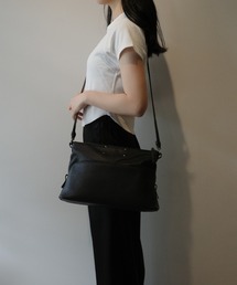 UVERちゃん　メゾンマルジェラ Maison Margiela Maison Margiela MICRO CUBE HAND BAG（ハンドバッグ）｜Maison