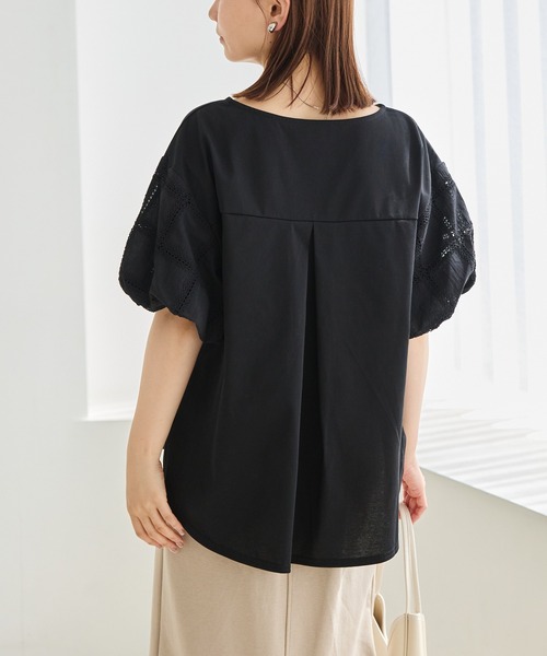 LAVEANGE(ラビアンジェ)の「【洗える】袖刺繍レース異素材プルオーバー|大人フェミニン/きれいめ/ボリューム袖/半袖トップス/体型カバー(Tシャツ/カットソー・レディース・ブラック/オフホワイト・M/LL/3L/4L/5L)」の7枚目の写真