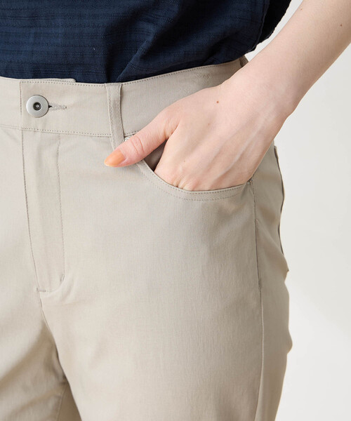DECOY SINCE 1981（デコイシンスイチキュウハチイチ）の「クールストレッチストレートパンツ【接触冷感・後ろウエストゴム・大きいサイズあり】（その他パンツ・レディース・ベージュ/ネイビー/モカ・70/64/67/80/76）」の18枚目の写真