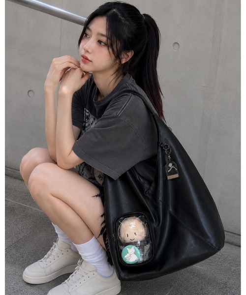 A.P.C SAC BAGUETTE ADA ショルダーバッグ 黒 セール】Ada.｜エイダのショルダーバッグ（ブラック/黒色系・無地