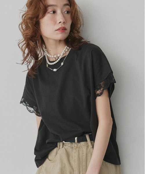 ad thie(アドティエ)の「レース スリーブドルマン Tシャツ(Tシャツ/カットソー・レディース・オフホワイト/ブラック・FREE)」の1枚目の写真