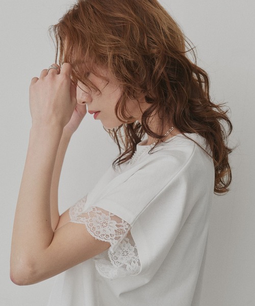 ad thie(アドティエ)の「レース スリーブドルマン Tシャツ(Tシャツ/カットソー・レディース・オフホワイト/ブラック・FREE)」の3枚目の写真