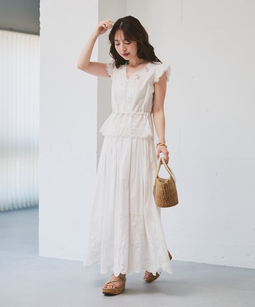 La boutique BonBon（ラブティックボンボン）の「【ウエスト調節可能・セット着用可能・大人っぽカジュアル】カットワークレーススカート（スカート・レディース・ブラック/ホワイト・FREE/PM）」の11枚目の写真