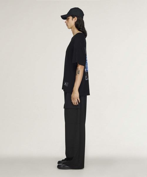 Y-3(ワイスリー)の「Y-3 ARCHIVE 06 SHORT SLEEVE TEE(Tシャツ/カットソー・メンズ・ブラック・SMALL/MEDIUM/LARGE/X-LARGE/XX-LARGE/X-SMALL)」の7枚目の写真